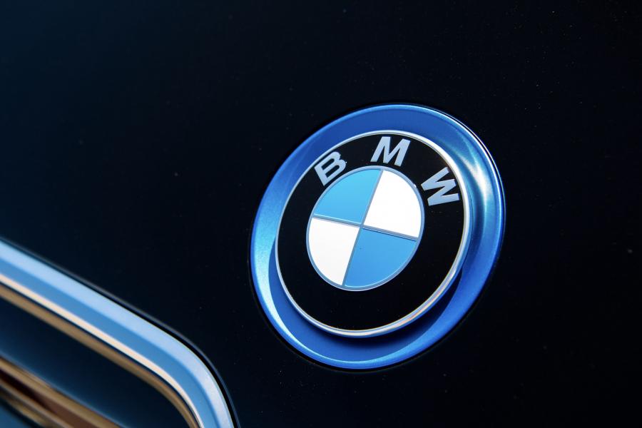 Логотип BMW i3s (I01) 2018 года  (AU) (фото 2 из 31)